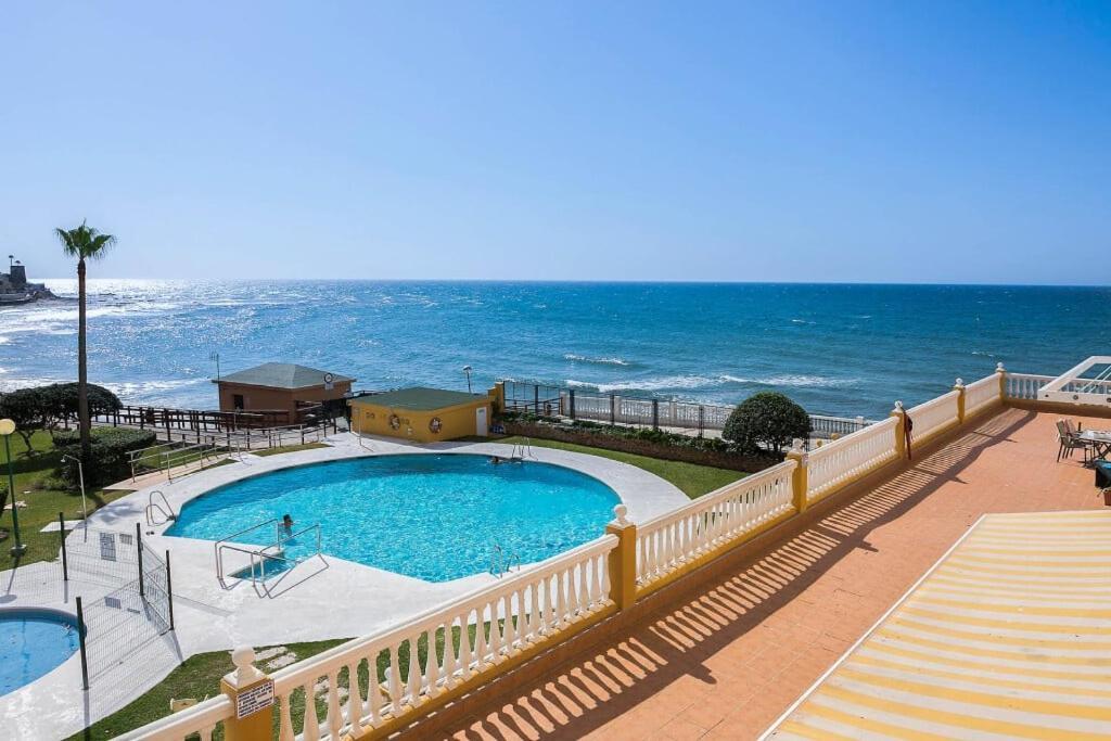 @Seafront Apartment Sitio de Calahonda ภายนอก รูปภาพ